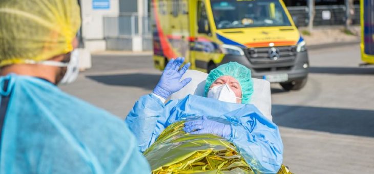 „Ihr habt mir das Leben gerettet“ – Elsässer Intensivpatientin aus dem Städtischen Klinikum zurück in der Heimat