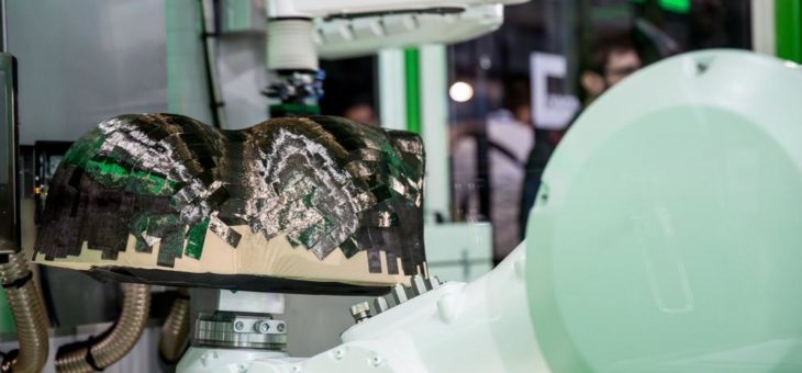Fiber Patch Placement System SAMBA verarbeitet jetzt auch Prepreg-Material