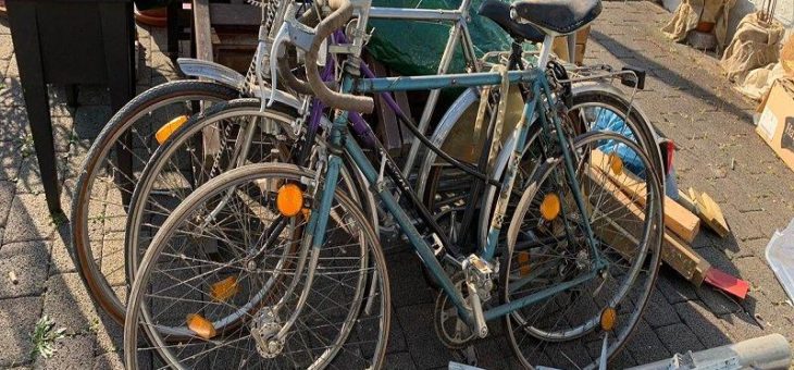 Das Team der Schrottabholung in Ratingen bereit sind