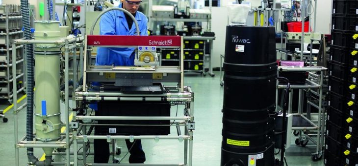 Absaugung in der Elektronikproduktion:  Zwei Konzepte – ein Ziel