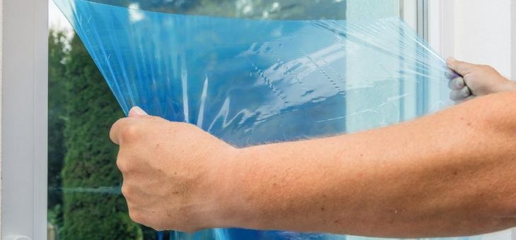 Professionelles Abkleben beim Renovieren und Sanieren: mit Glasschutzfolien von POLIFILM PROTECTION