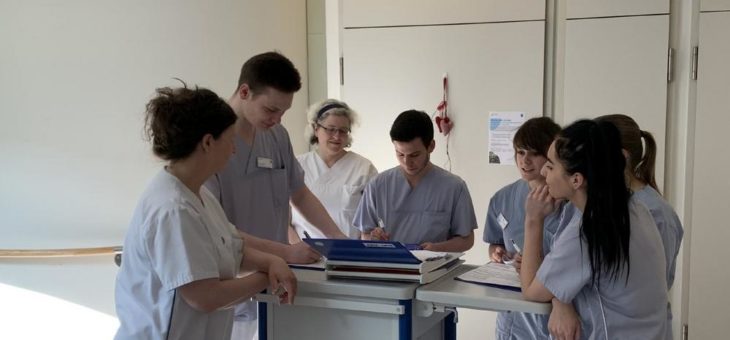 Erste Berührungen mit dem Ernst des Lebens