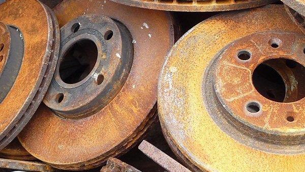 Schrott entsorgen in Neuss – Abholen ist am einfachsten