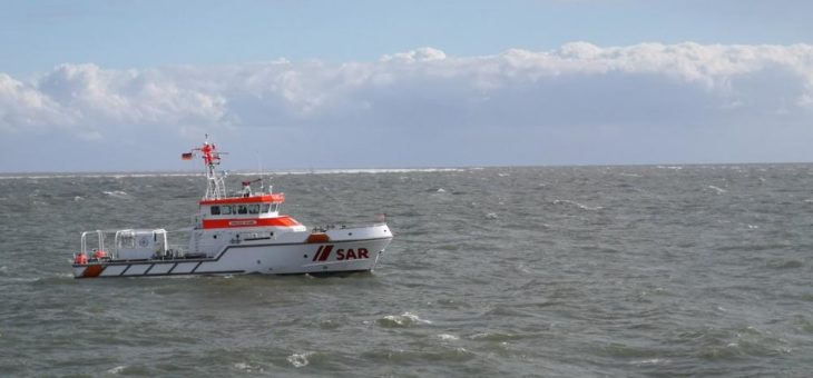 Einhandsegler auf Scharhörnriff gestrandet – Schiffbrüchiger von Hubschrauber gerettet