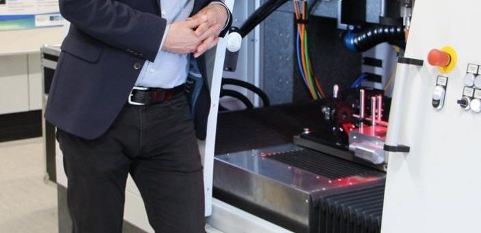 Die Macht des Lasers ist mit ihm