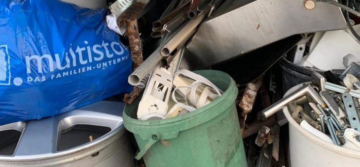 Wir Holen Ihre Schrott kostenlos ab in Bochum Schneller Service