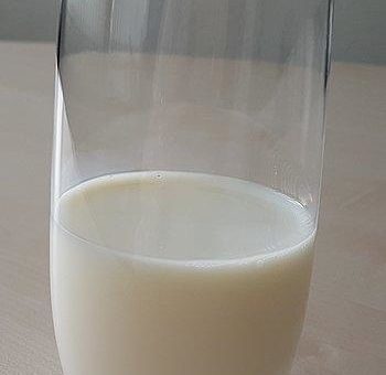 Milch gehört zu einer vollwertigen Ernährung dazu