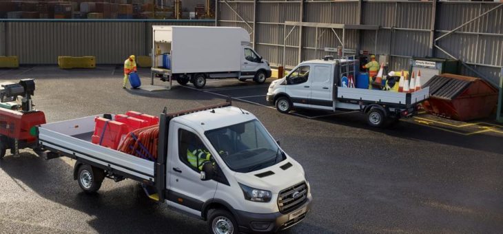 Ford Transit jetzt mit 10-Gang-Automatikgetriebe erhältlich