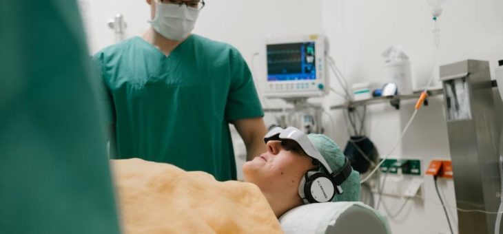 Angstfrei und entspannt in die OP – Kino im Klinikum