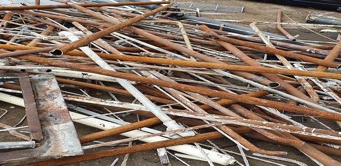 Top-Service ist für den Schrottabholung in Remscheid