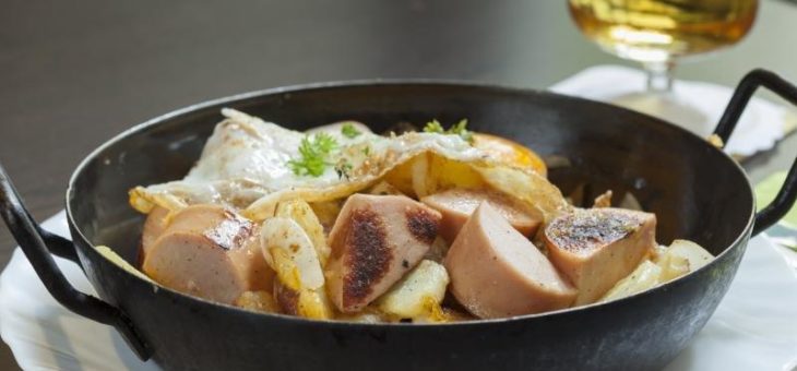 So kocht die Genuss Region Saarland: Lyonerpfanne