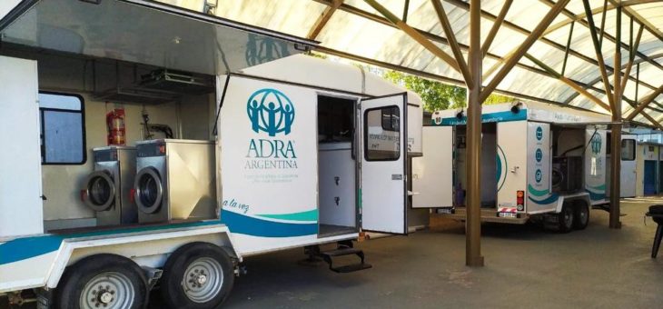 Argentinien:  ADRA unterstützt COVID-19 Opfer mit mobiler Wäscherei