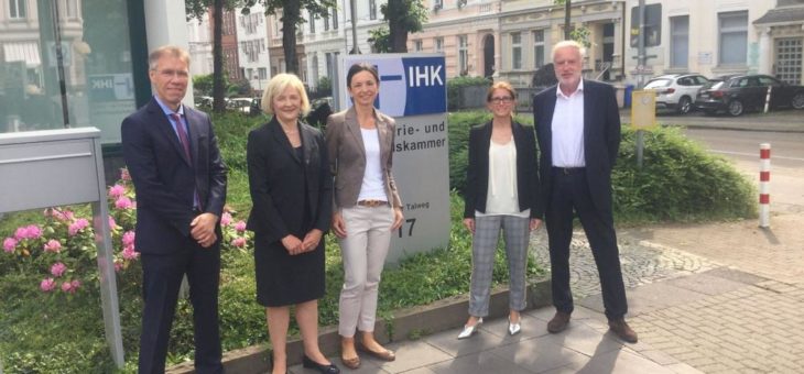 Mehr Frauen in Aufsichtsräte