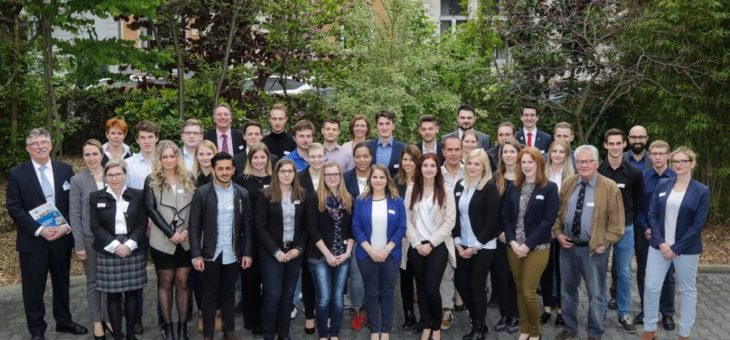 Bis zu 275.000 Euro für die Weiterbildung von 38 jungen Fachkräften