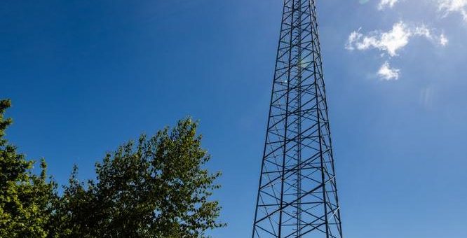 WEMAG baut ersten Funkmast für kritische Infrastruktur