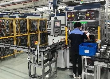 Rheinmetall Automotive sichert sich Großauftrag: Elektrische Vakuumpumpen für China im Wert von 250 MioEUR