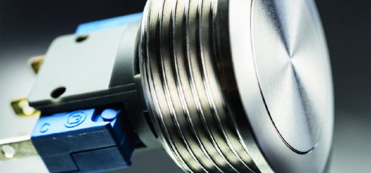 Puristischer Metal Line-Taster mit 24 mm Durchmesser