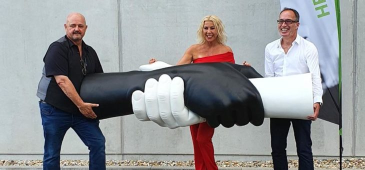 „Gemeinsam Bewegen“-Skulptur verkörpert Wir-Gefühl