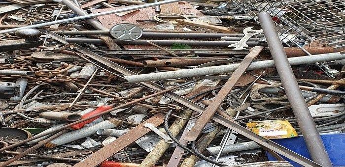 Schrottabholung Leverkusen – Metall aller Art abholen lassen