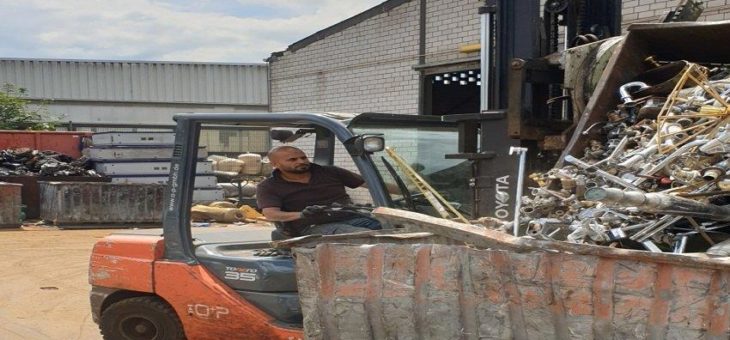 Schrott und Altmetall & Mit der Schrottabholung in Neuss