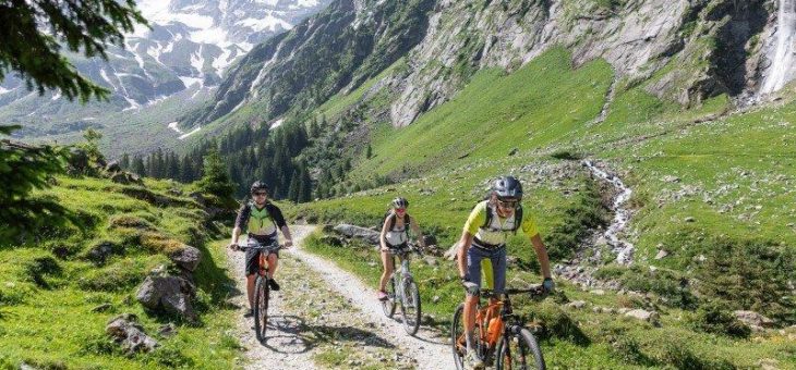 Baja Bikes: Dieses Jahr E-Mountainbike Touren in den Alpen