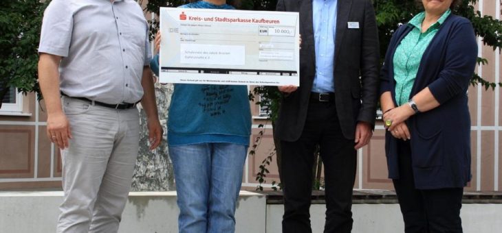 Bezirkseinrichtung Kloster Irsee unterstützt Schulverein des Jakob-Brucker-Gymnasiums Kaufbeuren