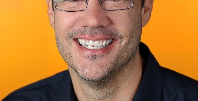 SolarWinds Head Geek-Programm heißt neues Teammitglied willkommen und feiert Branchenauszeichnung