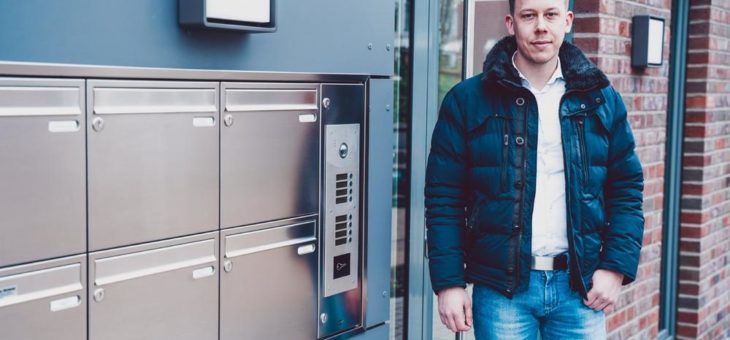 Intratone stattet Neubau der Wohnstätte Stade eG mit Video-Gegensprechanlage DITA aus