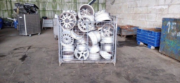 Der Schrottabholung Herne holen Ihren Metall- und Elektroschrott ab