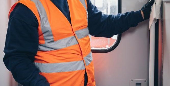 Corona: Aufklärungskampagne zu Hygienemaßnahmen in bayerischen Bussen und Bahnen
