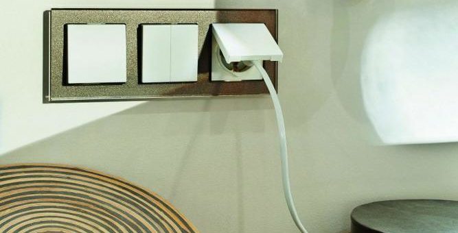 Badplanung: Eine durchdachte Elektroausstattung sorgt für Sicherheit und Komfort