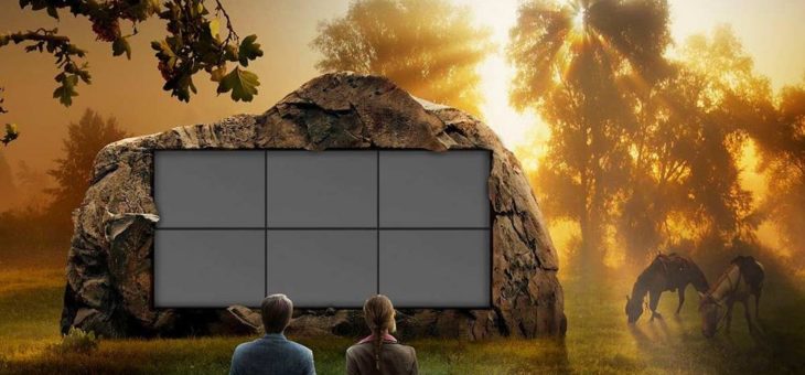 Entertainment unter freiem Himmel – Videowalls, Displays & TV Halter für Outdoor Events