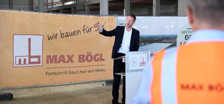 GreenRock und Max Bögl feiern Richtfest am Multi-User-Center in Mühldorf am Inn – Rosenberger Hochfrequenztechnik wird zukünftiger Mieter
