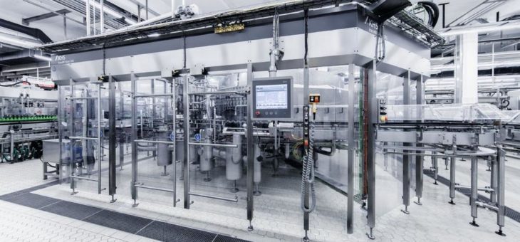 „Erfolgreiche Operation am offenen Herzen“: Pyraser Landbrauerei investiert in KHS-Glasfüller