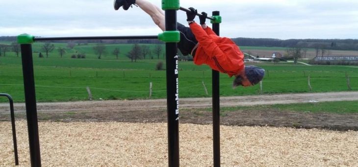 Abends mal abhängen: Calisthenics macht Muskeln von der Stange