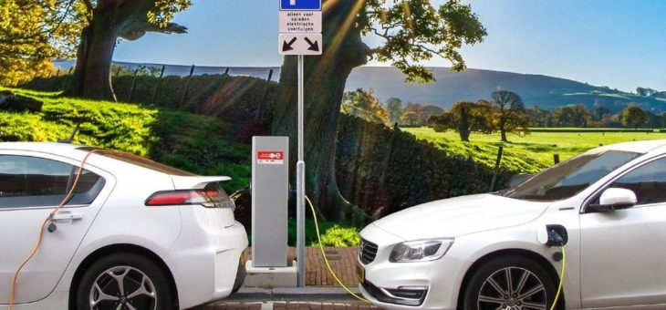 E-Mobilität – nur mit Klebstoffen!