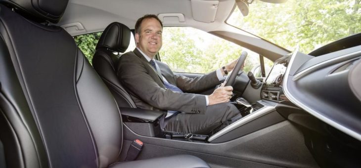 Drei Toyota Mirai für die Stadt Hürth