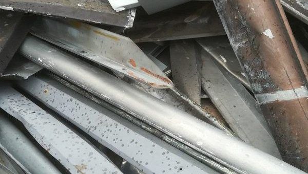 Schrottabholung Oberhausen und der Schrotthändler fährt zum Kunden