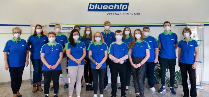 bluechip begrüßt 11 neue Auszubildende