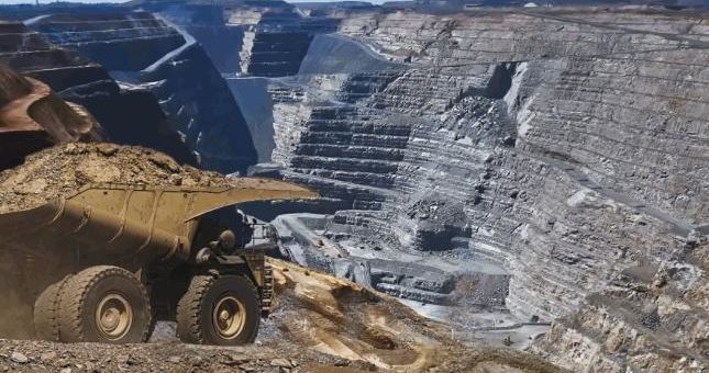 SPITZEN-ERGEBNISSE mit spektakulären Graden von 2 kg Silber und 16 g Gold erbohrt! Wann schlagen die Großen zu?