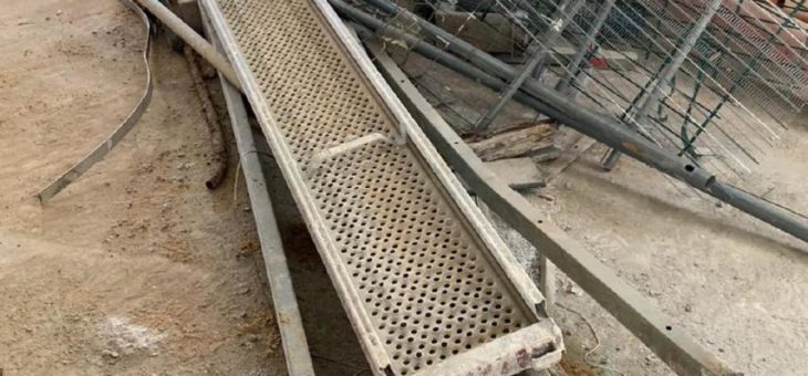 Entrümpelung und Ordnung mit dem Schrotthändler-NRW in Solingen