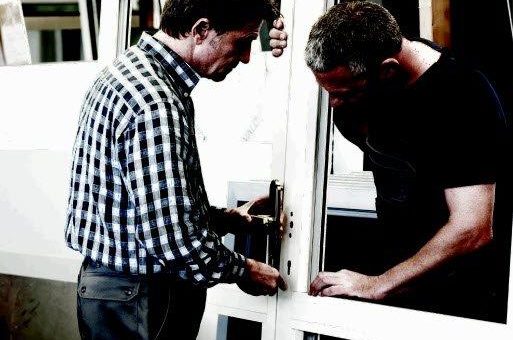 ASSA ABLOY erleichtert Handwerkern die Arbeit