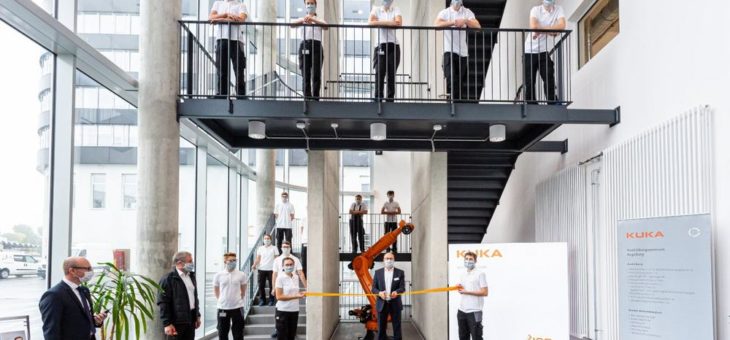 Modernste Aus- und Weiterbildung: KUKA eröffnet neues Bildungszentrum am Hauptsitz in Augsburg