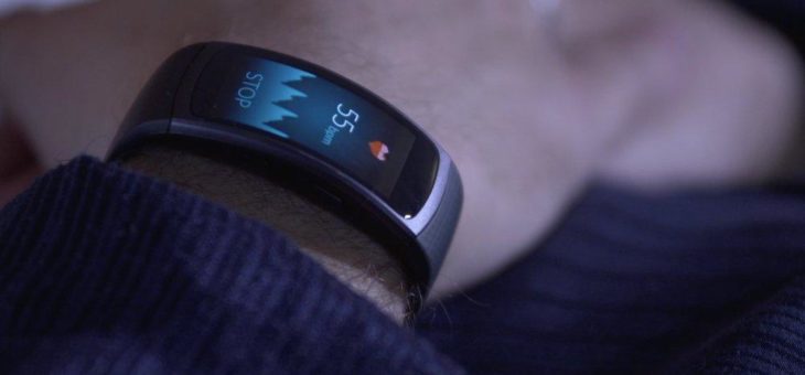 Schlaganfallprävention: Samsung Gear Fit II Smartwatch erkennt mit Preventicus-Applikationen Vorhofflimmern sehr genau