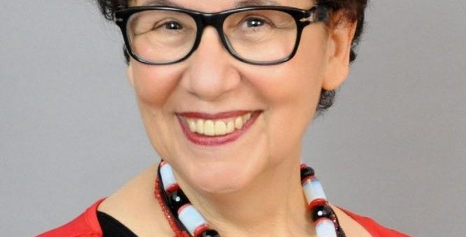Deutscher Kinderhörspielpreis für Holly-Jane Rahlens mit „Stella Menzel und der goldene Faden“