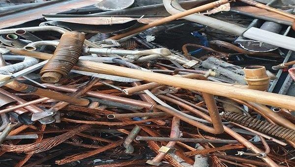 Mit Schrottabholung Düsseldorf Metall dem Recycling zuführen