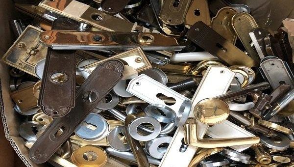 Schrottabholung in Moers kostenfrei für Privat und Firmenkunden möglich