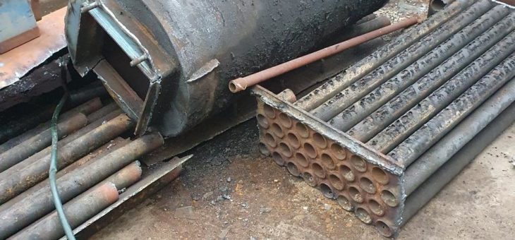 Das Team der Schrottabholung in Leverkusen bereit sind