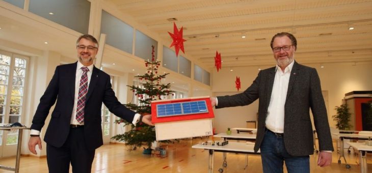 Liebevoll gestaltetes Holzspielzeug für die Jüngsten