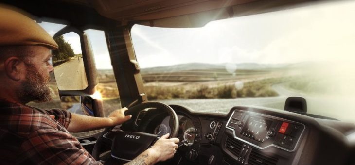IVECO startet eine Amazon Web Services (AWS) basierte Sprachsteuerung für Lkw-Fahrer
